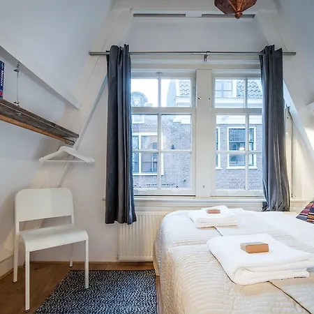 Jordaan Orange House Amsterdam