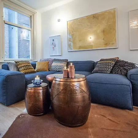 Apartment Jordaan Orange House