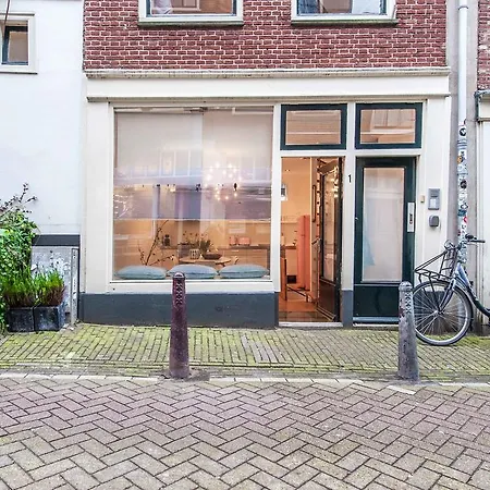 Jordaan Orange House