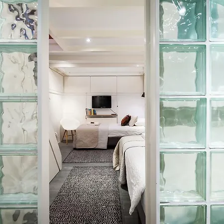 Jordaan Orange House Apartment